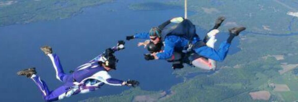 Mile High Parachuting