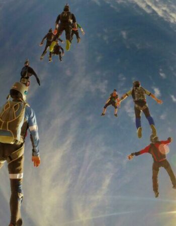 SkyDance SkyDiving