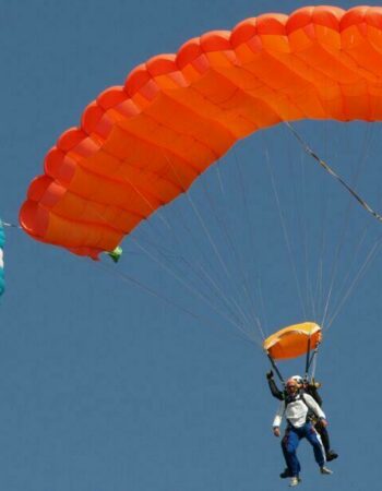 Skydiving Tandem