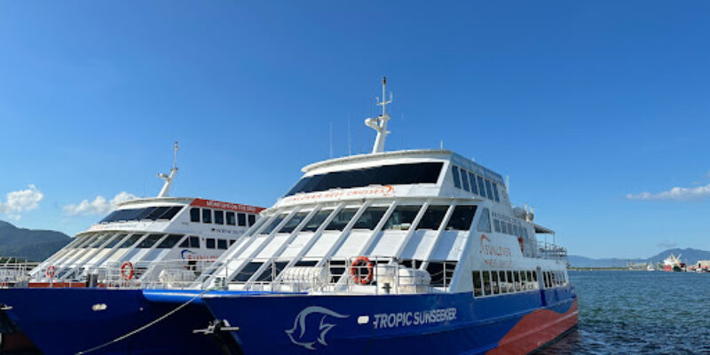 Cairns Premier Reef & Island Tours