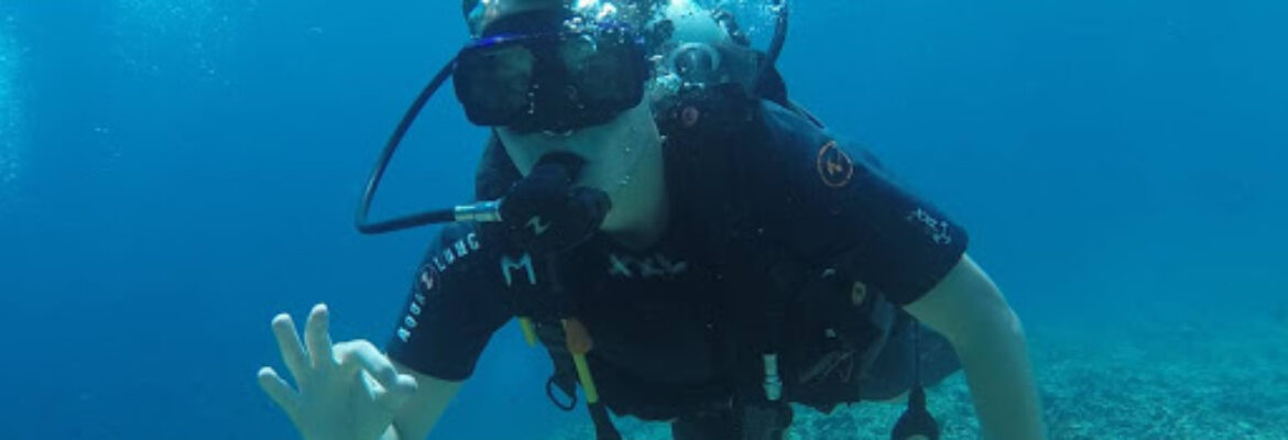 True Scuba Diving