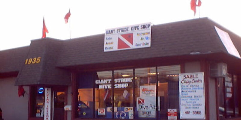 Giant Stride Dive Shop