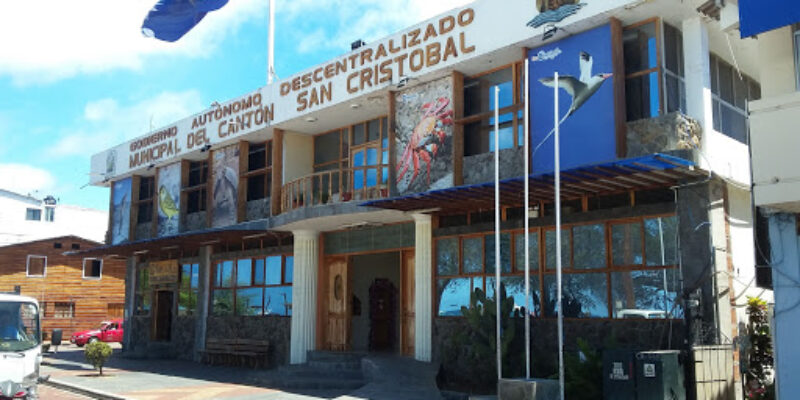 Wreck Bay Diving Center
