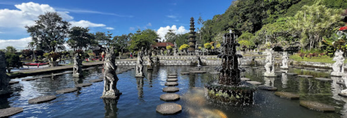 Menjangan Tour Guide
