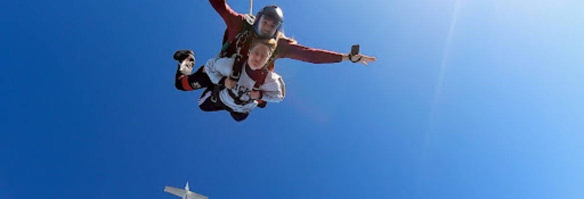 École De Parachutime De Victoriaville
