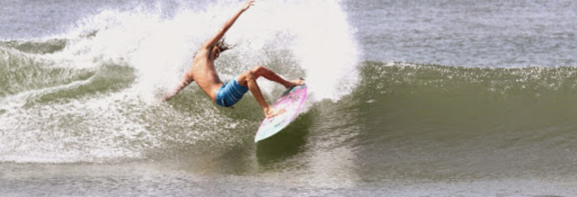 Giant’s Foot Surf