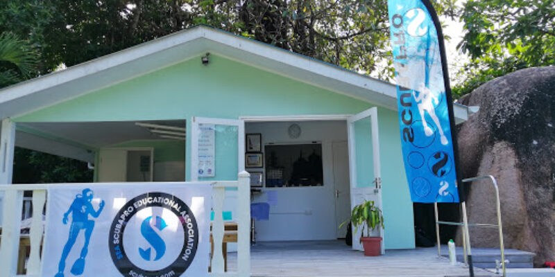 UDive Centre Praslin