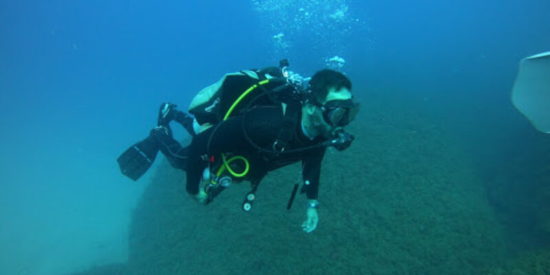 Bubbles Diving Center