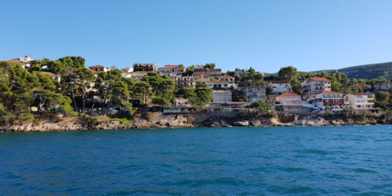 Black Pearl Diving Center Jelsa