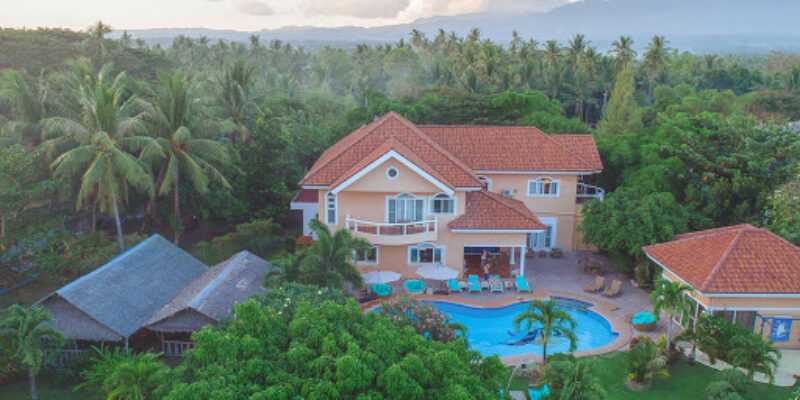 Acqua Dive Resort