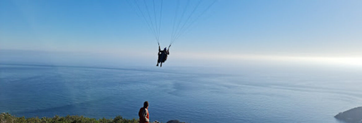 Fly Lisbon Paragliding