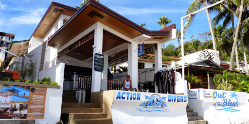 Shark Diving Shop