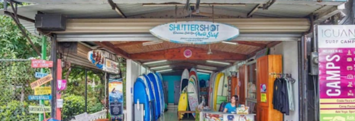 Iguana Surf Camp & Surf Shop