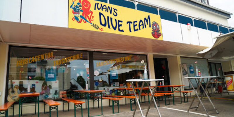 Ivan’s Dive Team