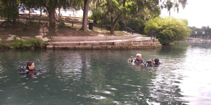 Canyon Lake Divers