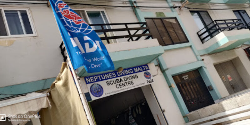 Neptunes Diving