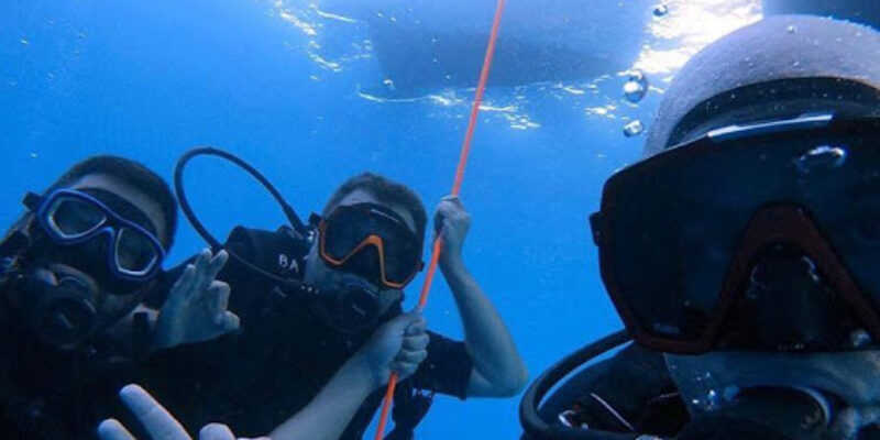 Motif Dive Center