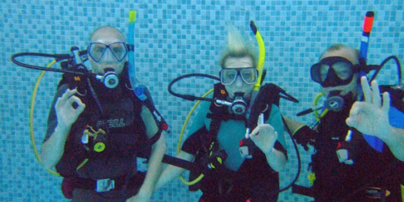 The Dive School at Stoney Cove