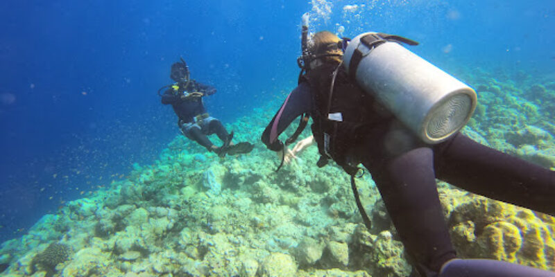 Sea Explorer Reethi Faru Resort