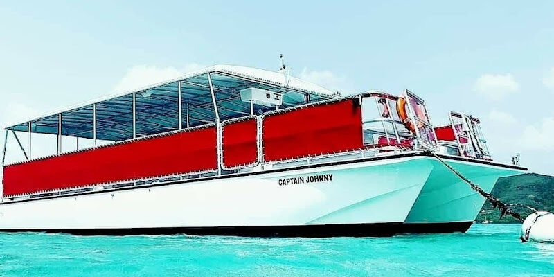 Ginas Johnny’s Boats